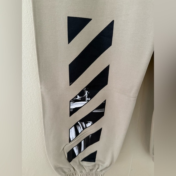 Off-White Caravag Diag Slim Sweatpants - Picture 7 of 13